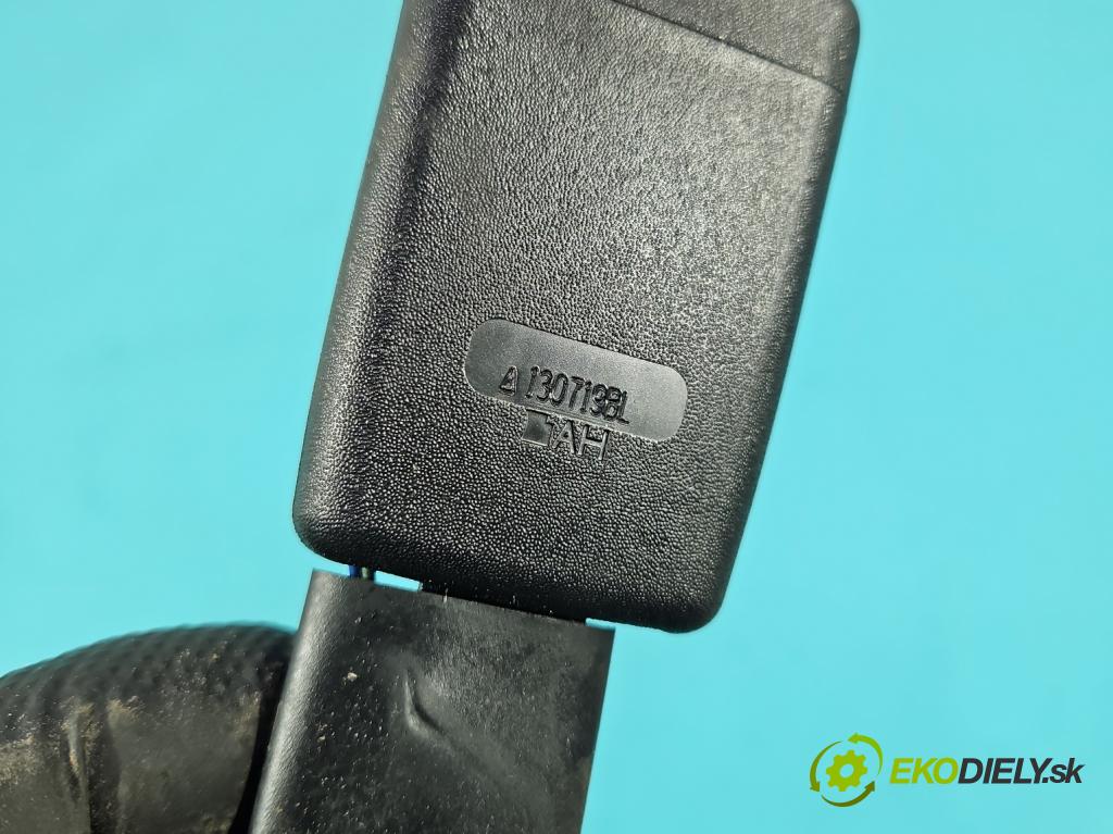 Infiniti QX50 2013-2015 3.7 V6 320KM automatic 235 kW 3696 cm3 5- pas bezpečnosť: predné ľavý