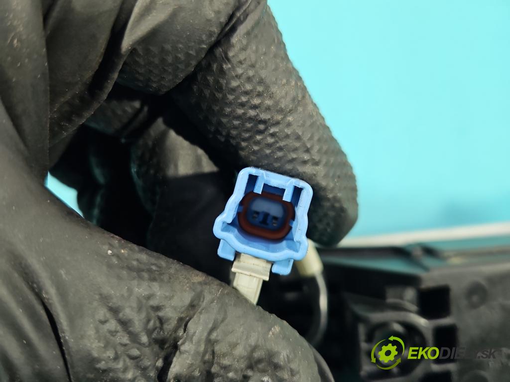 Infiniti QX50 2013-2015 3.7 V6 320KM automatic 235 kW 3696 cm3 5- rukoväť predné ľavé mimo:  (Kľučka dverí vonkajšia predná ľavá)