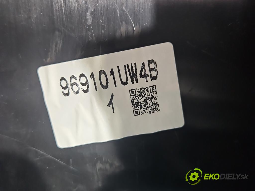 Infiniti QX50 2013-2015 3.7 V6 320KM automatic 235 kW 3696 cm3 5- operadlo  (Lakťová opierka)