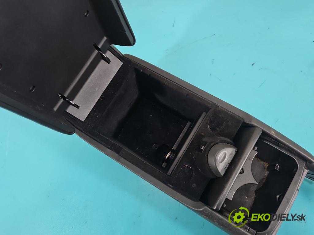 Infiniti QX50 2013-2015 3.7 V6 320KM automatic 235 kW 3696 cm3 5- operadlo  (Lakťová opierka)