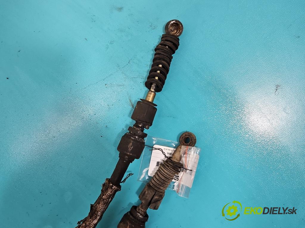 Fiat Seicento 0.9 39 HP manual 29 kW 899 cm3 3- Páka: Změny: stupeň,rýchlosť  (Rýchlostná páka (kulisa))