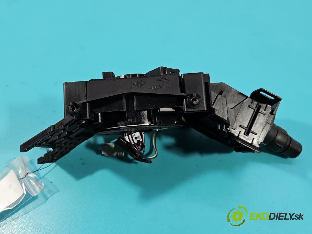 Renault Scenic II 2003-2009 2.0b 135 HP manual 99 kW 1998 cm3 5- prepínač komplex: 8200127727 (Prepínacie páčky pod volantom)