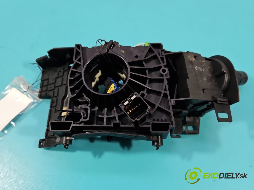 Renault Scenic II 2003-2009 2.0b 135 HP manual 99 kW 1998 cm3 5- prepínač komplex: 8200127727 (Prepínacie páčky pod volantom)