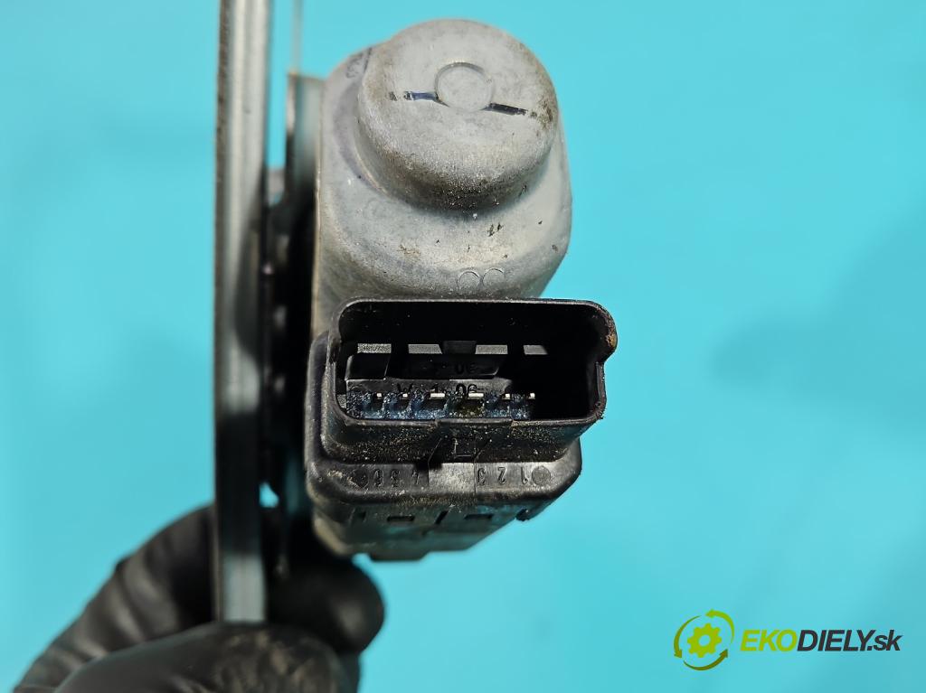 Renault Scenic II 2003-2009 2.0b 135 HP manual 99 kW 1998 cm3 5- mechanizmus okna zadné pravý