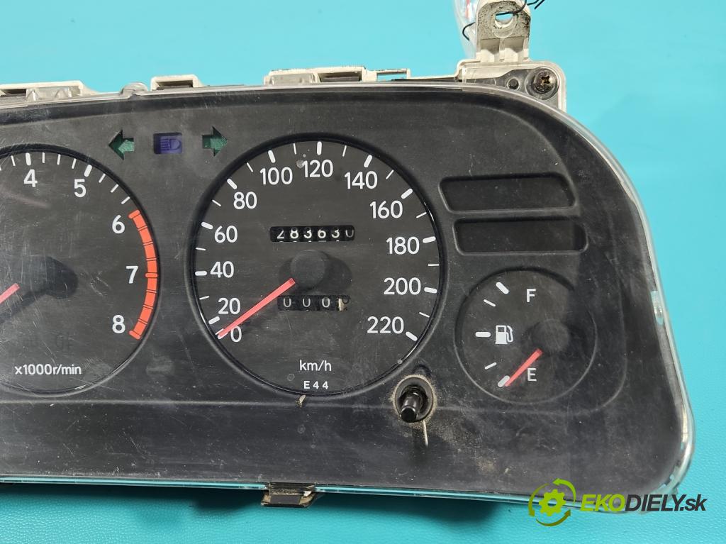 Toyota Corolla E10 1.4 16v 88 HP manual 65 kW 1332 cm3 3- prístrojovka/ budíky 83800-12100 (Prístrojová doska)