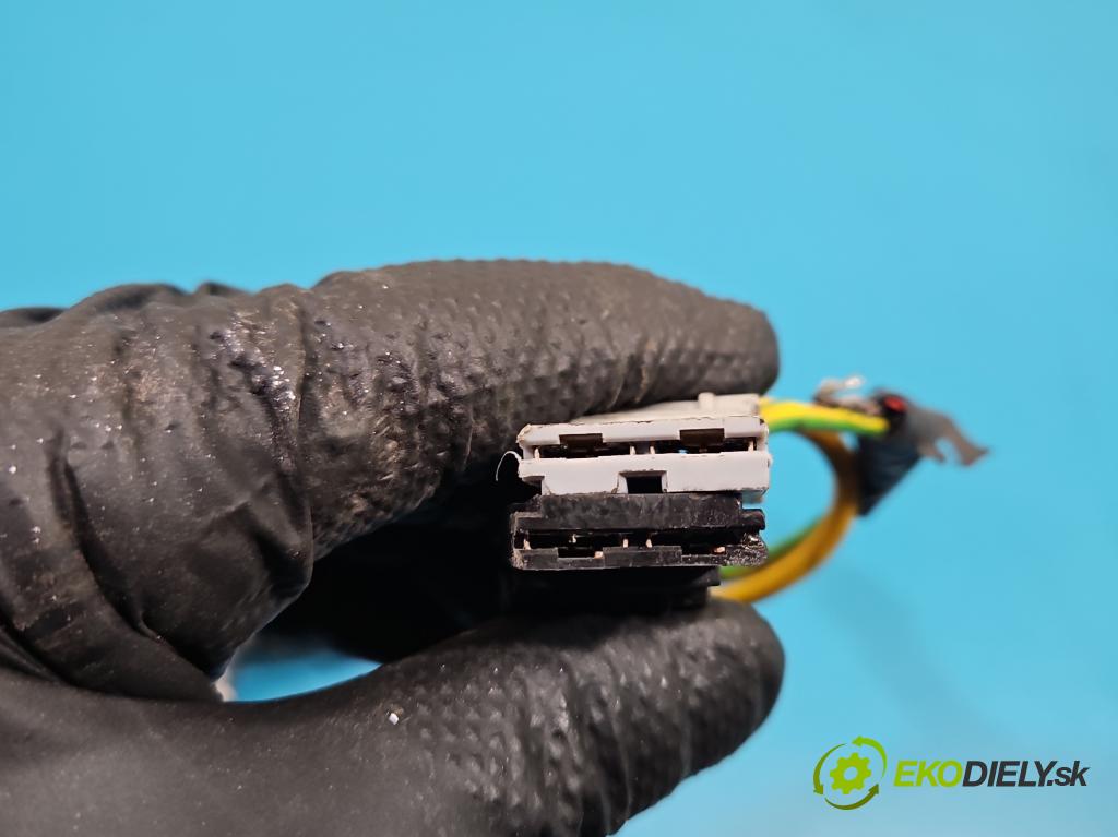 Renault Espace III 1997-2003 2.0 16v 140 HP manual 103 kW 1998 cm3 5- Spínačka  (Spínacia skrinka)