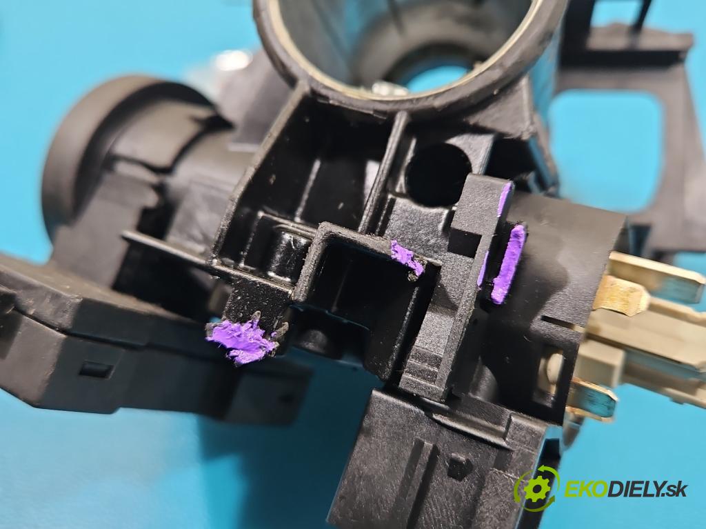 Opel Astra II 1998-2009 2.0 dtl 82 HP manual 60 kW 1998 cm3 5- Spínačka  (Spínacia skrinka)