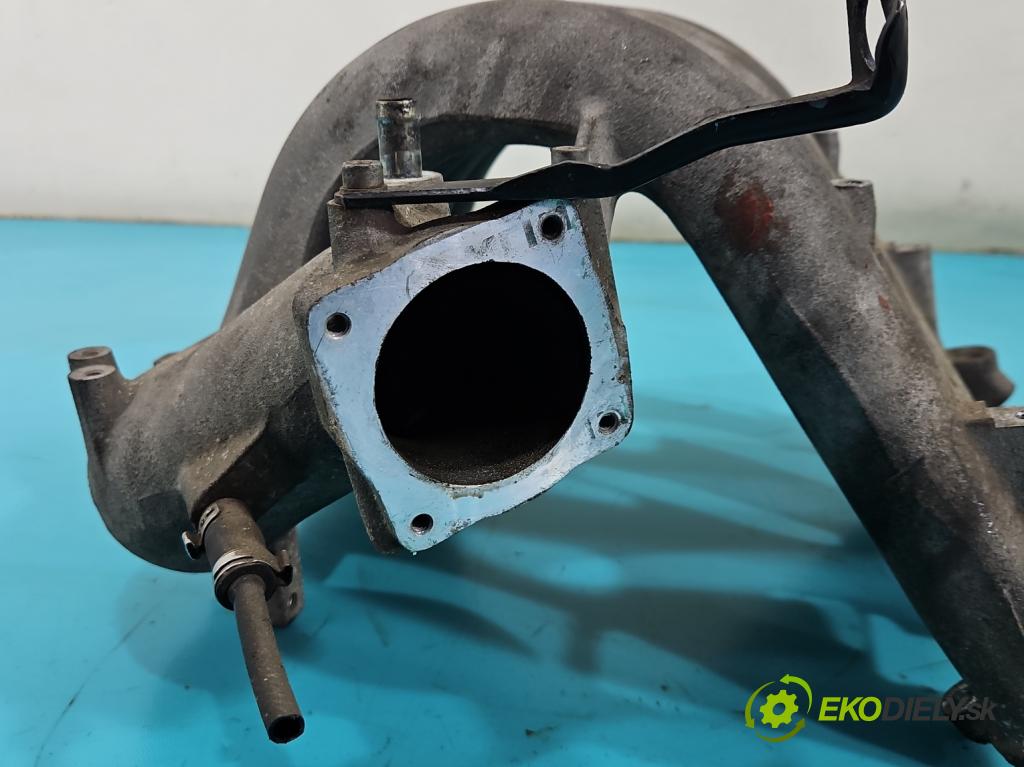 Audi A4 B5 1994-2001 1.6 8V 101 HP manual 74 kW 1595 cm3 4- zvod nasávací 050133223 (Sacie potrubie)