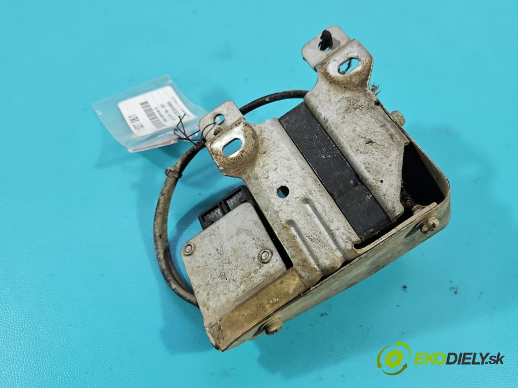 Audi A4 B5 1994-2001 1.6 8V 101 HP manual 74 kW 1595 cm3 4- cievka zapaľovacia  (Zapaľovacia cievka)