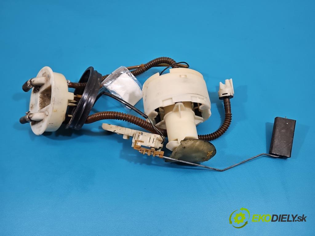 Audi A4 B5 1994-2001 1.6 8V 101 hp manual 74 kW 1595 cm3 4- čerpadlo paliva 8D0201319