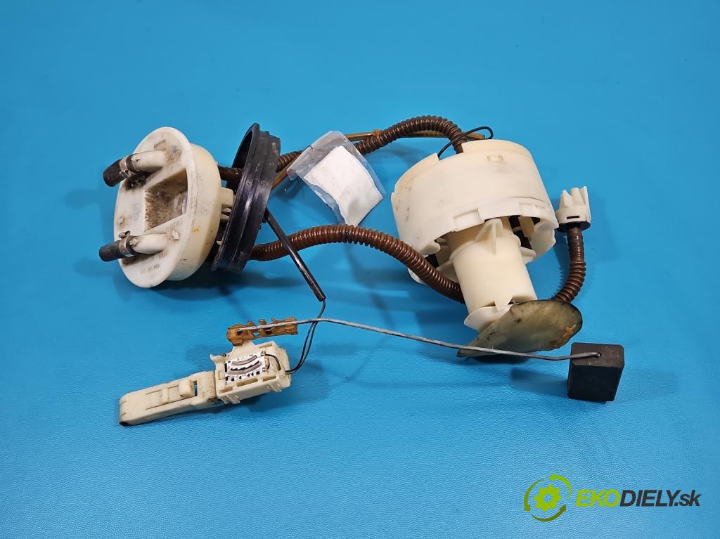 Audi A4 B5 1994-2001 1.6 8V 101 hp manual 74 kW 1595 cm3 4- čerpadlo paliva 8D0201319