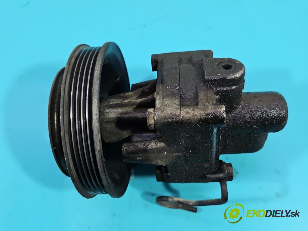 Audi A4 B5 1994-2001 1.6 8V 101 HP manual 74 kW 1595 cm3 4- čerpadlo posilovač 8D0145155L (Servočerpadlo)