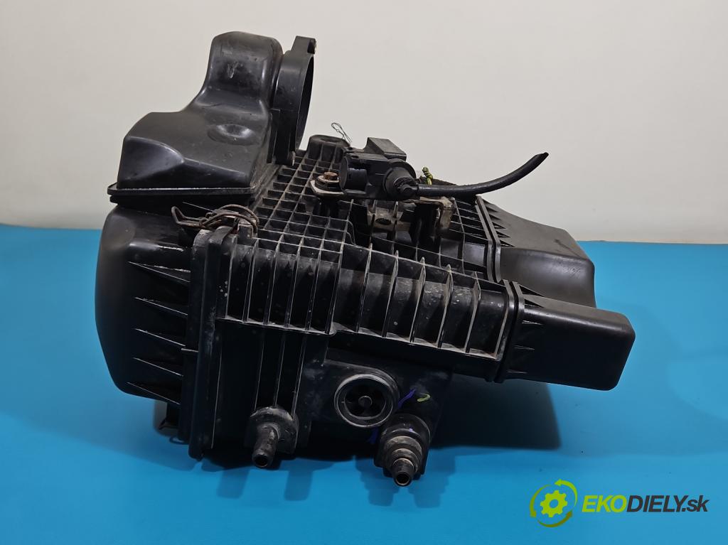 Alfa romeo Gt 1.9 jtd 937A5000 150 HP manual 110 kW 1910 cm3 3- obal filtra vzduchu 46794400 (Obal vzduchového filtra)