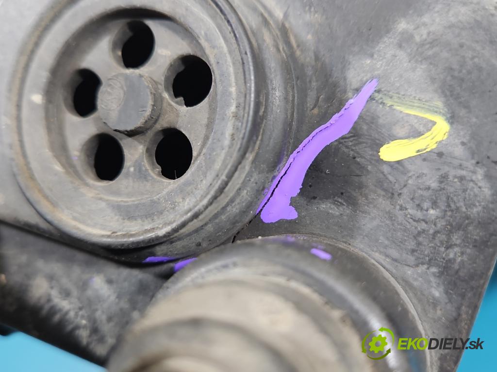 Alfa romeo Gt 1.9 jtd 937A5000 150 HP manual 110 kW 1910 cm3 3- obal filtra vzduchu 46794400 (Obal vzduchového filtra)