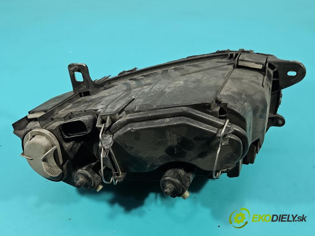 Alfa romeo Gt 1.9 jtd 937A5000 150 HP manual 110 kW 1910 cm3 3- Reflektor: pravý 60681583 (Svetlo predné pravé)