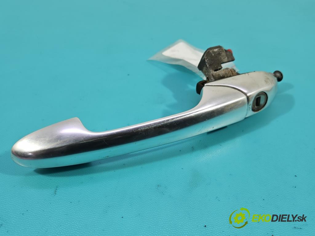 Alfa romeo Gt 1.9 jtd 937A5000 150 HP manual 110 kW 1910 cm3 3- rukoväť predné ľavé mimo:  (Kľučka dverí vonkajšia predná ľavá)