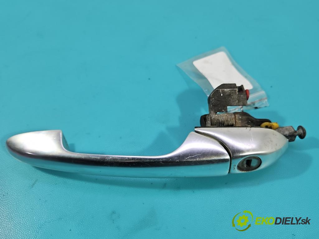 Alfa romeo Gt 1.9 jtd 937A5000 150 HP manual 110 kW 1910 cm3 3- rukoväť predné ľavé mimo:  (Kľučka dverí vonkajšia predná ľavá)