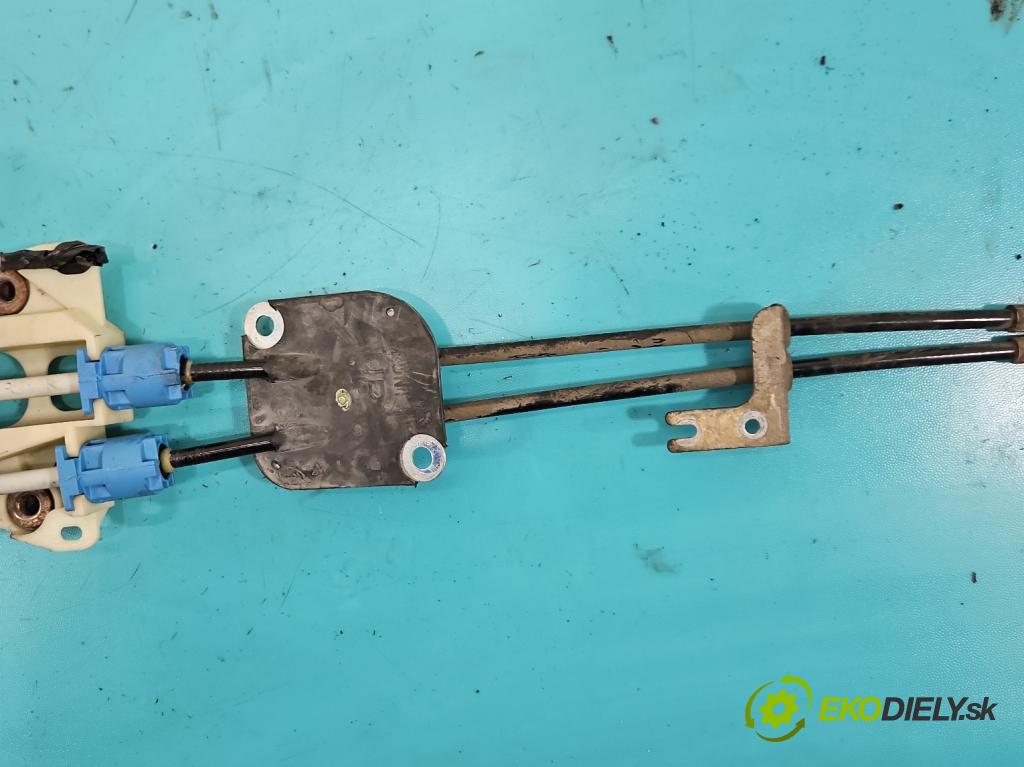 Mitsubishi Colt Z30 VI 2004-2012 1.1 12v 75 HP manual 55 kW 1124 cm3 5- Páka: Změny: stupeň,rýchlosť MN178047 (Rýchlostná páka (kulisa))