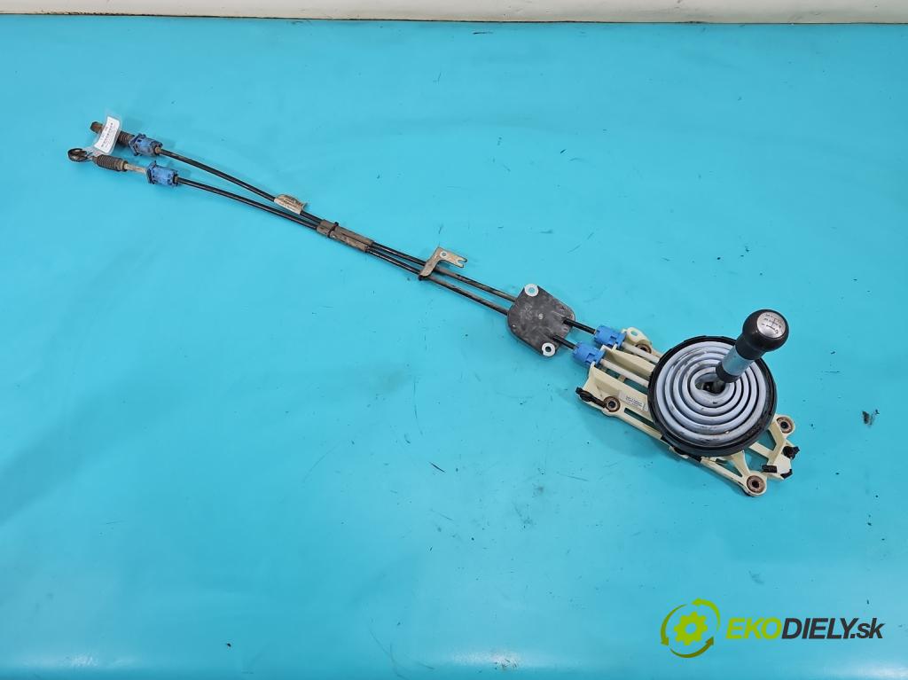 Mitsubishi Colt Z30 VI 2004-2012 1.1 12v 75 HP manual 55 kW 1124 cm3 5- Páka: Změny: stupeň,rýchlosť MN178047 (Rýchlostná páka (kulisa))