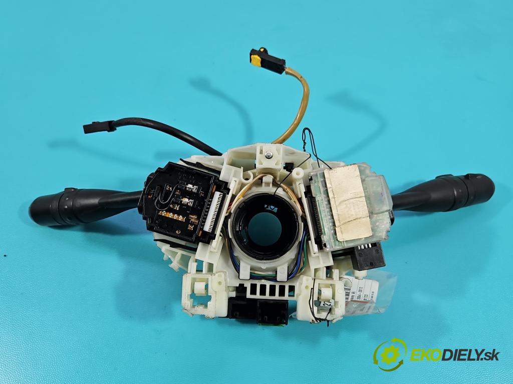 Mitsubishi Colt Z30 VI 2004-2012 1.1 12v 75 HP manual 55 kW 1124 cm3 5- prepínač komplex: MR986420 (Prepínacie páčky pod volantom)