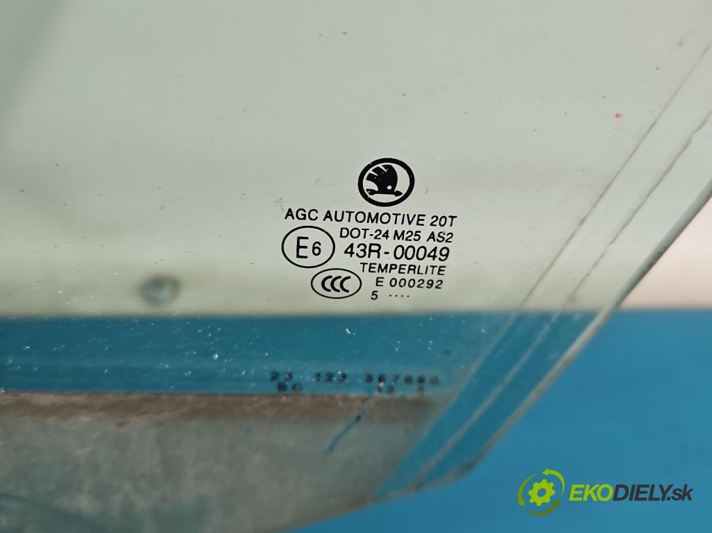 Skoda Octavia III 2013- 1.6 TDI 110 hp manual 81 kW 1598 cm3 5- sklo dveře přední levé