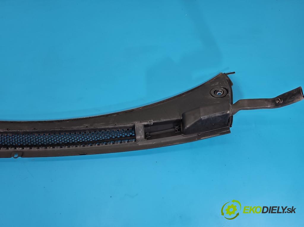 Peugeot 5008 I 2009-2017 2.0 HDI 150 HP manual 110 kW 1997 cm3 5- torpédo 9671623680 (Torpédo (plast pod čelným sklom))