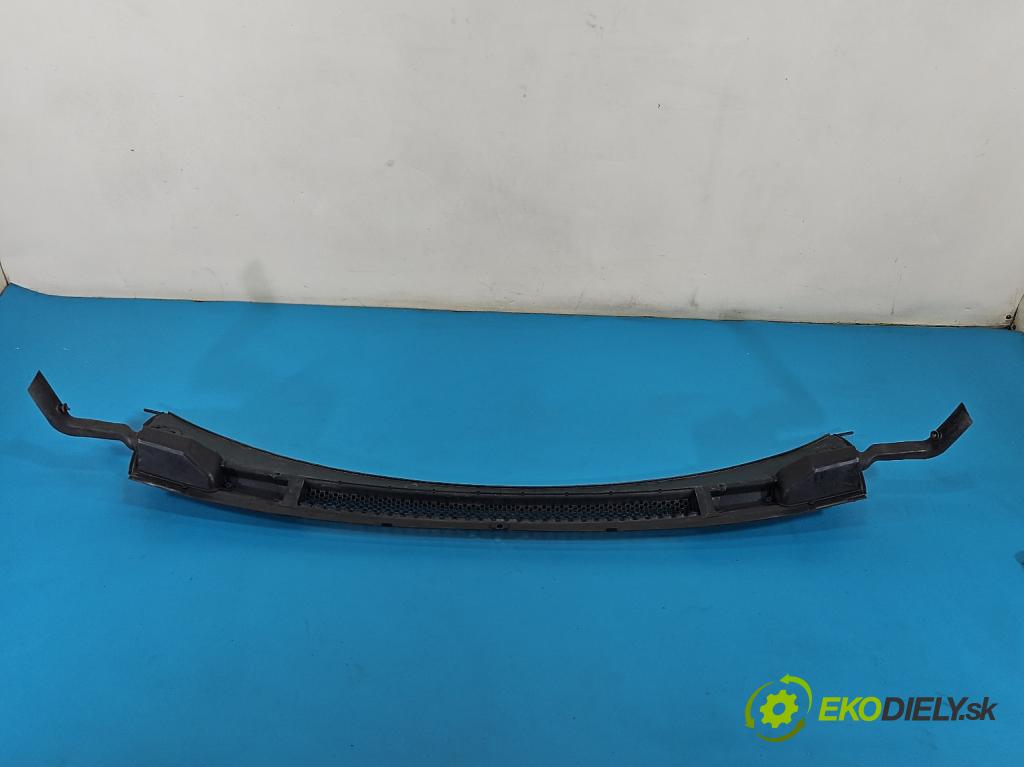 Peugeot 5008 I 2009-2017 2.0 HDI 150 HP manual 110 kW 1997 cm3 5- torpédo 9671623680 (Torpédo (plast pod čelným sklom))