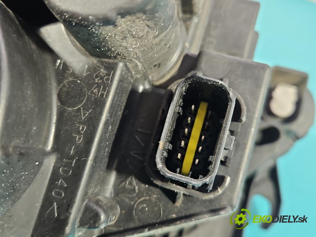 Peugeot 5008 I 2009-2017 2.0 HDI 150 hp manual 110 kW 1997 cm3 5- světlo pravý 9685473480 (Pravé přední světlo)