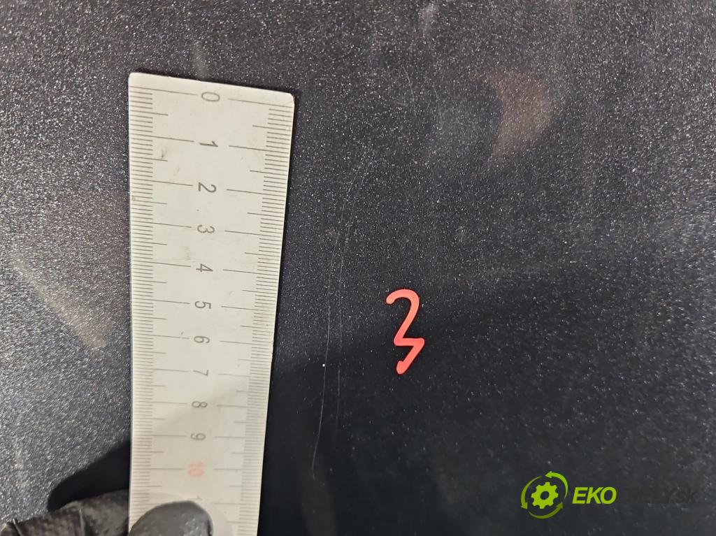 Toyota Auris I 2006-2013 1.4 VVT-I 97KM manual 71 kW 1398 cm3 5- kapota přední