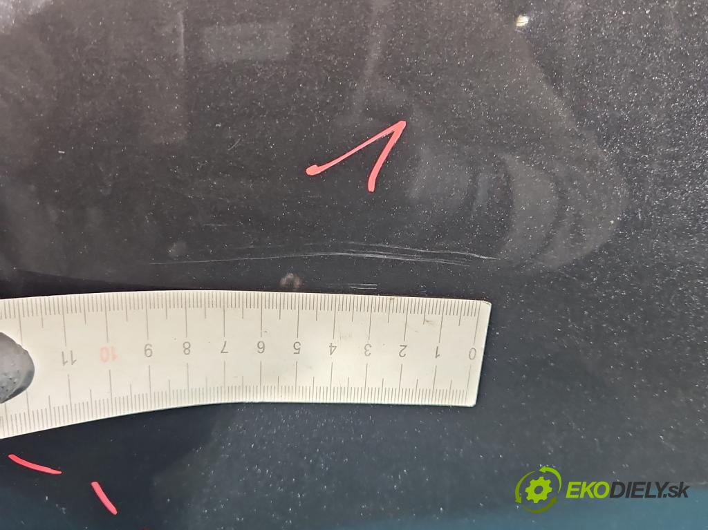 Toyota Auris I 2006-2013 1.4 VVT-I 97KM manual 71 kW 1398 cm3 5- dveře zadní pravé  (Klika dveří ostatní)