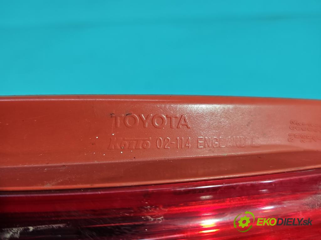 Toyota Auris I 2006-2013 1.4 VVT-I 97KM manual 71 kW 1398 cm3 5- světlo zadní levé  (Klika dveří ostatní)