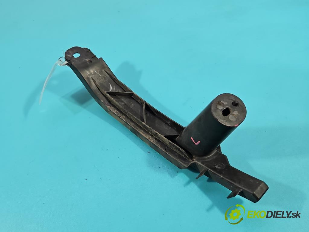 Vw Jetta V 2005-2010 2.0 tdi 140 hp manual 103 kW 1968 cm3 4- Boty: nárazníku přední levý 1K0807889B