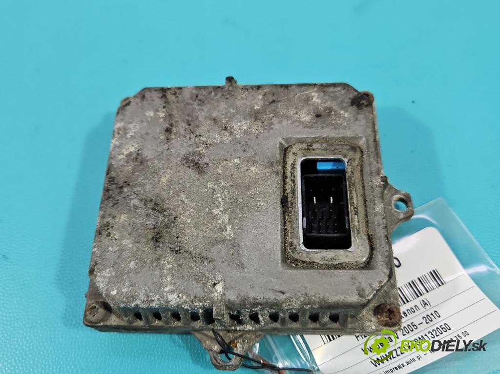 Vw Jetta V 2005-2010 2.0 tdi 140 HP manual 103 kW 1968 cm3 4- střídač: xenon 1307329090 (Riadiaca jednotka xenónu)