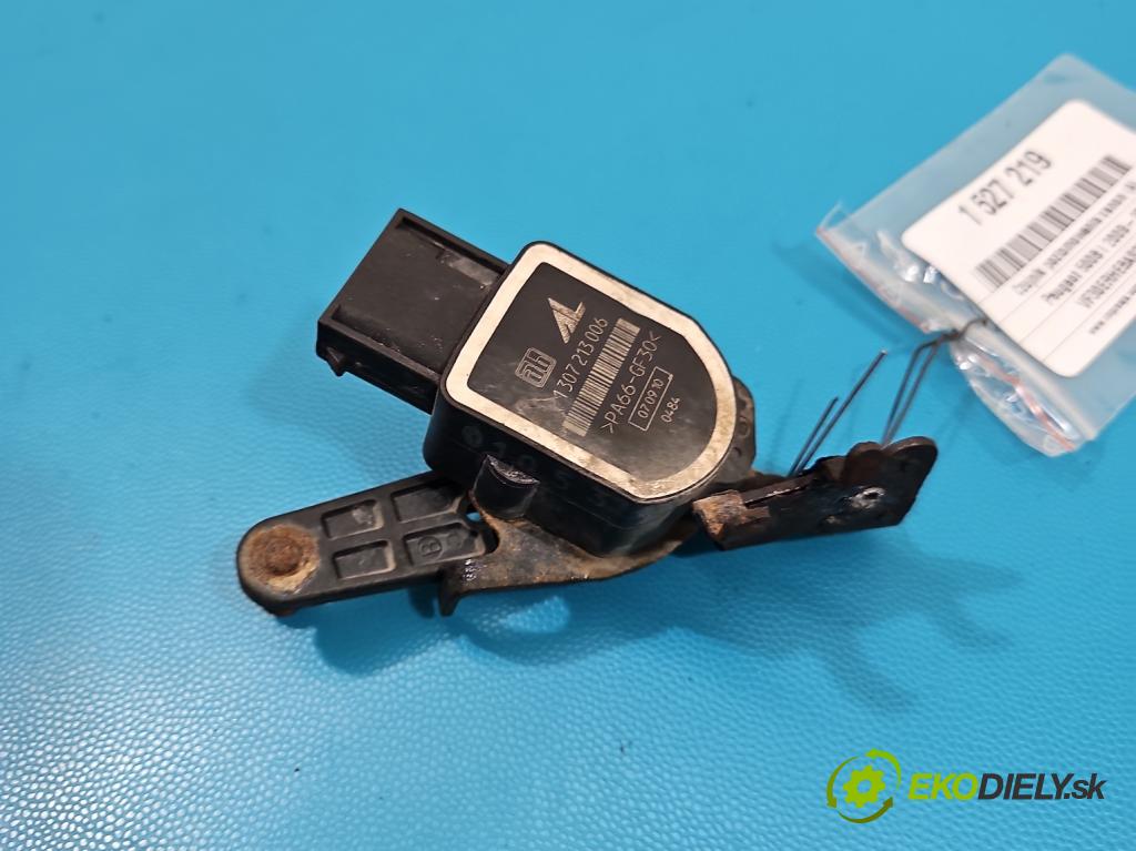 Peugeot 5008 I 2009-2017 2.0 HDI 150 HP manual 110 kW 1997 cm3 5- snímač nastavenia xenon 1307213006 (Snímač)