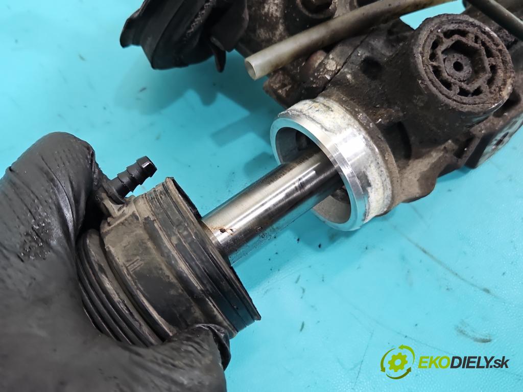 Peugeot 5008 I 2009-2017 2.0 HDI 150 HP manual 110 kW 1997 cm3 5- Ozubené kolo: volant