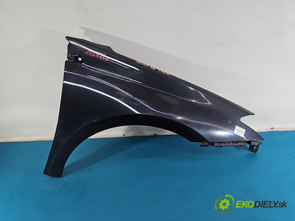 Renault Laguna III 2007-2015 2.0 16V 140 HP manual 103 kW 1997 cm3 5- blatník predné pravý  (Kľučka dverí ostatné)