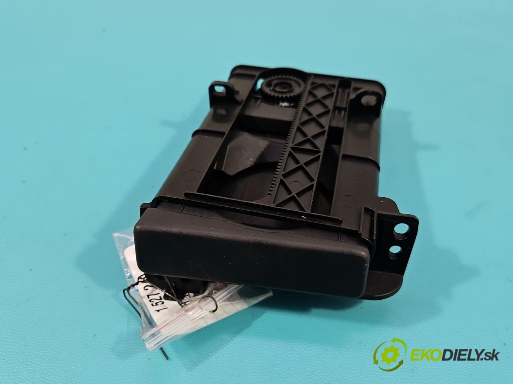 Toyota Auris I 2006-2013 1.4 VVT-I: 97KM manual 71 kW 1398 cm3 5- Rukojeť: na nápoje: 55620-02090 (Držiak (úchyt) na nápoje)