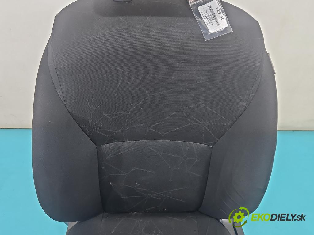 Toyota Auris I 2006-2013 1.4 VVT-I: 97KM manual 71 kW 1398 cm3 5- Sedačka ľavý  (Sedadlo)