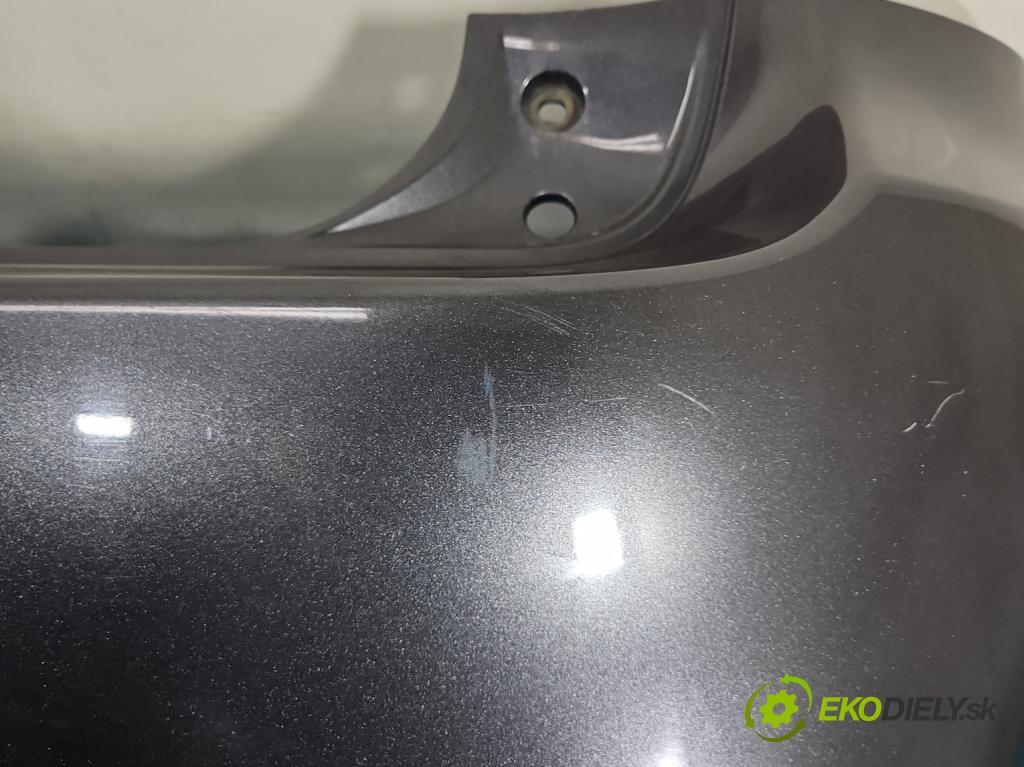 Toyota Auris I 2006-2013 1.4 VVT-I: 97KM manual 71 kW 1398 cm3 5- nárazník zadné  (Kľučka dverí ostatné)