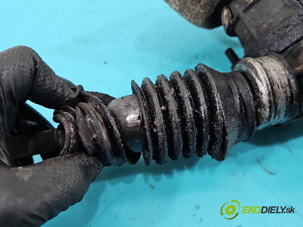 Renault Scenic I 1996-2003 1.9 DCI 102 HP manual 75 kW 1870 cm3 5- Ozubené kolo: volant