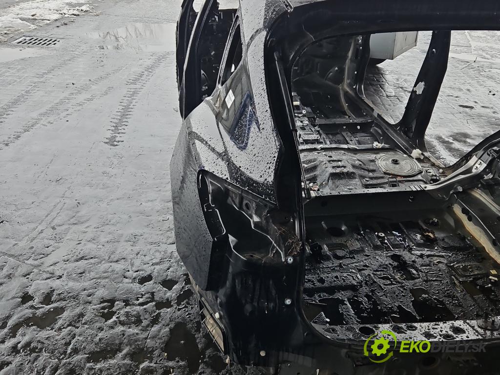 Infiniti QX50 2013-2015 3.7 V6 320KM automatic 235 kW 3696 cm3 5- blatnik zadní levý