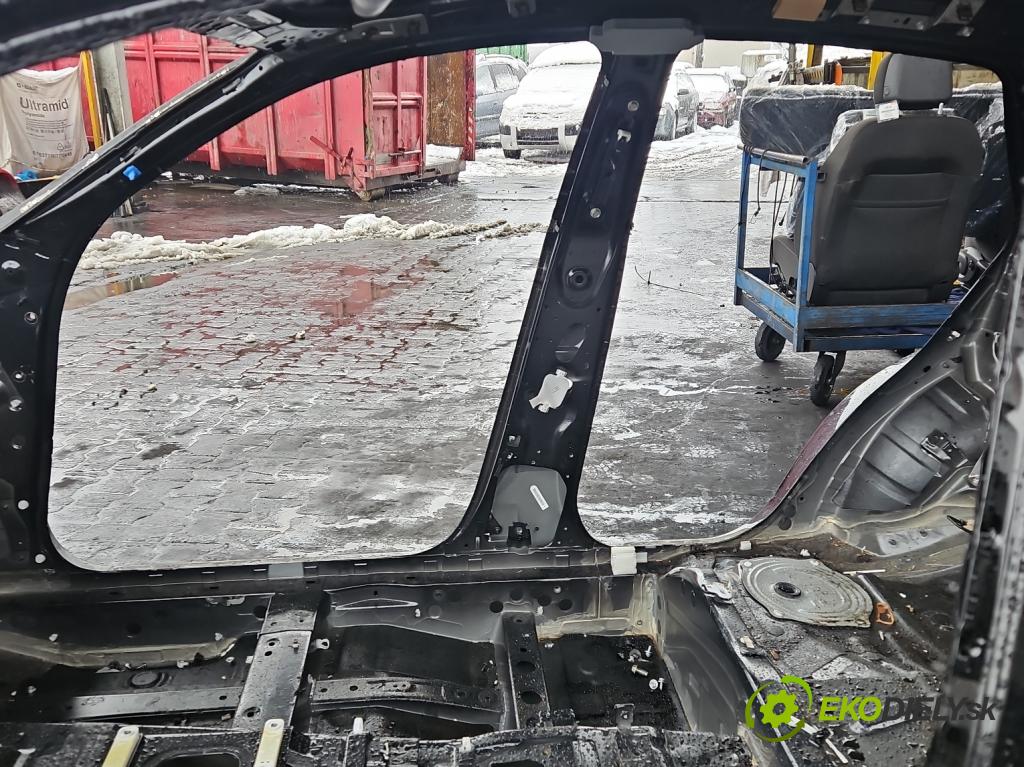 Infiniti QX50 2013-2015 3.7 V6 320KM automatic 235 kW 3696 cm3 5- práh pravý  (Karoserie ostatní)