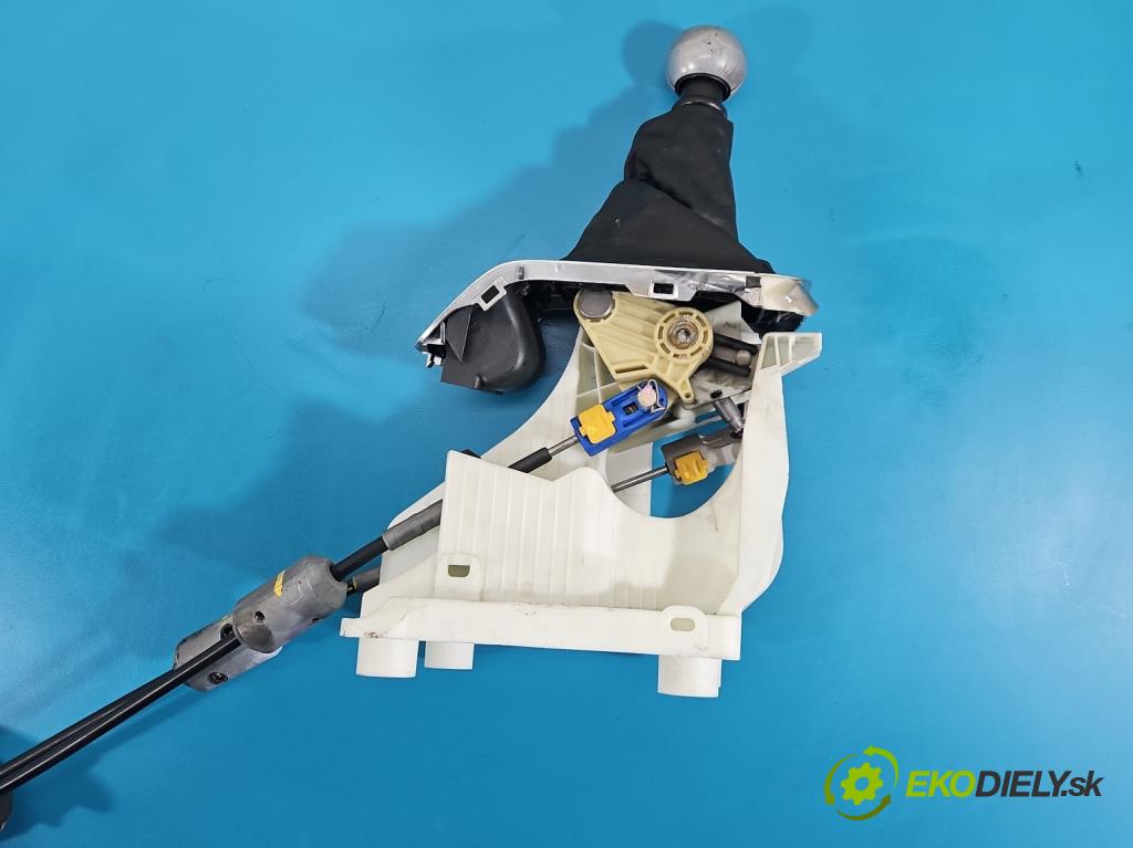 Peugeot 5008 I 2009-2017 2.0 HDI 150 HP manual 110 kW 1997 cm3 5- Páka: Změny: stupeň,rýchlosť 9672372580 (Rýchlostná páka (kulisa))