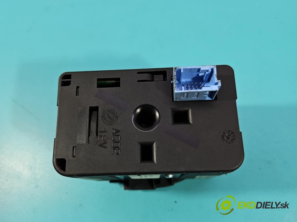 Fiat Croma II 2005-2010 1.9 jtd 150 HP manual 110 kW 1910 cm3 5- Spínačka  (Spínacia skrinka)