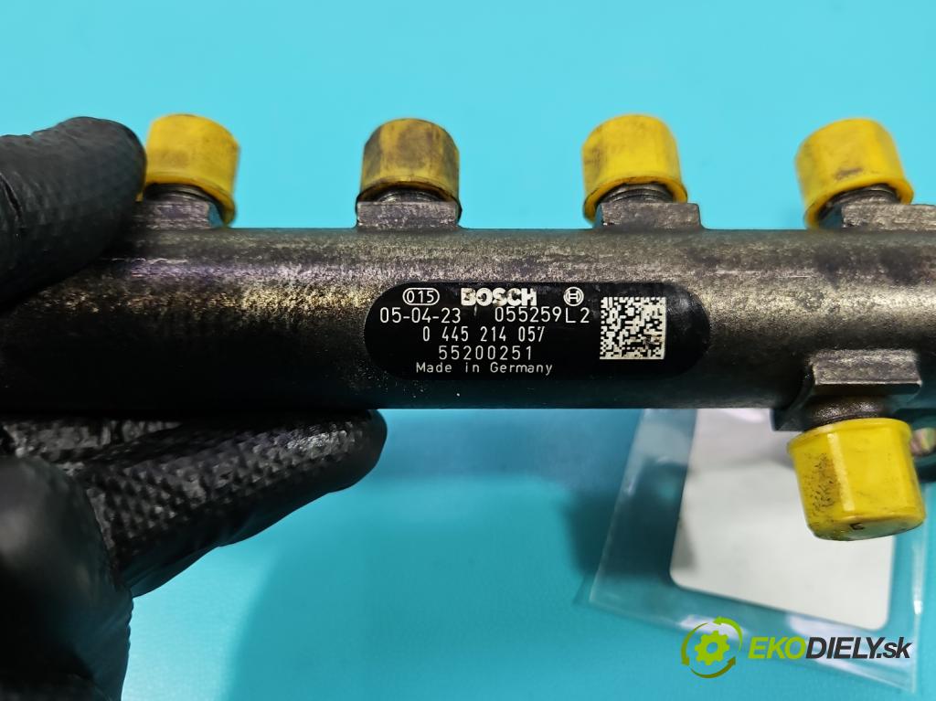 Fiat Croma II 2005-2010 1.9 jtd 150 hp manual 110 kW 1910 cm3 5- lišta vstřikovací 0445214057 (Vstřikovací lišta)