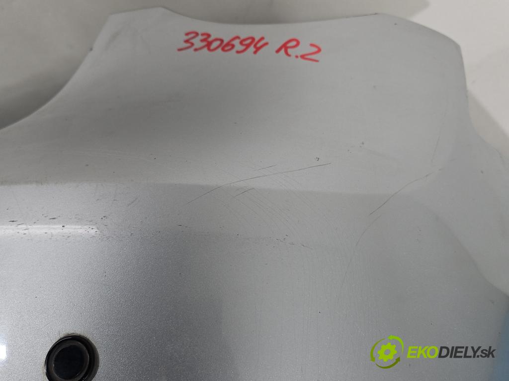 Vw Jetta V 2005-2010 2.0 tdi 140 HP manual 103 kW 1968 cm3 4- nárazník zadné (Kľučka dverí ostatné)