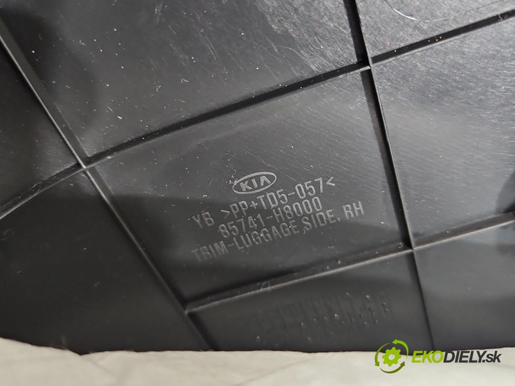Kia Rio IV 2016-2023 1.2 16V 84KM manual 61.8 kW 1197 cm3 5- Čalounictví: kufra: pravé 85741-H8000
