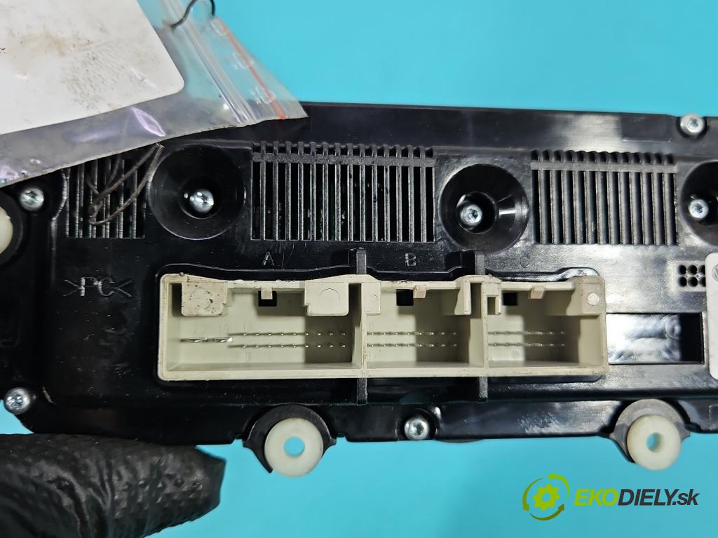 Vw Passat B6 2005-2010 1.9 TDI 105 HP manual 77 kW 1896 cm3 4- panel kúrenia 3C0907044CR