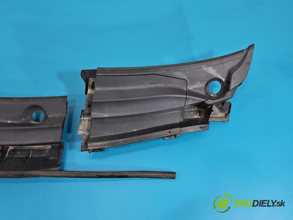 Toyota Auris I 2006-2013 1.4 VVT-I: 97KM manual 71 kW 1398 cm3 5- torpédo 55751-02110 (Torpédo (plast pod čelným sklom))