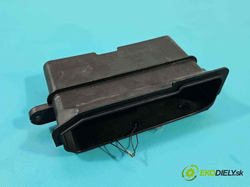 Kia Rio IV 2016-2023 1.2 16V 84KM manual 61.8 kW 1197 cm3 5- Vstup: vzduchu 28220-H8100